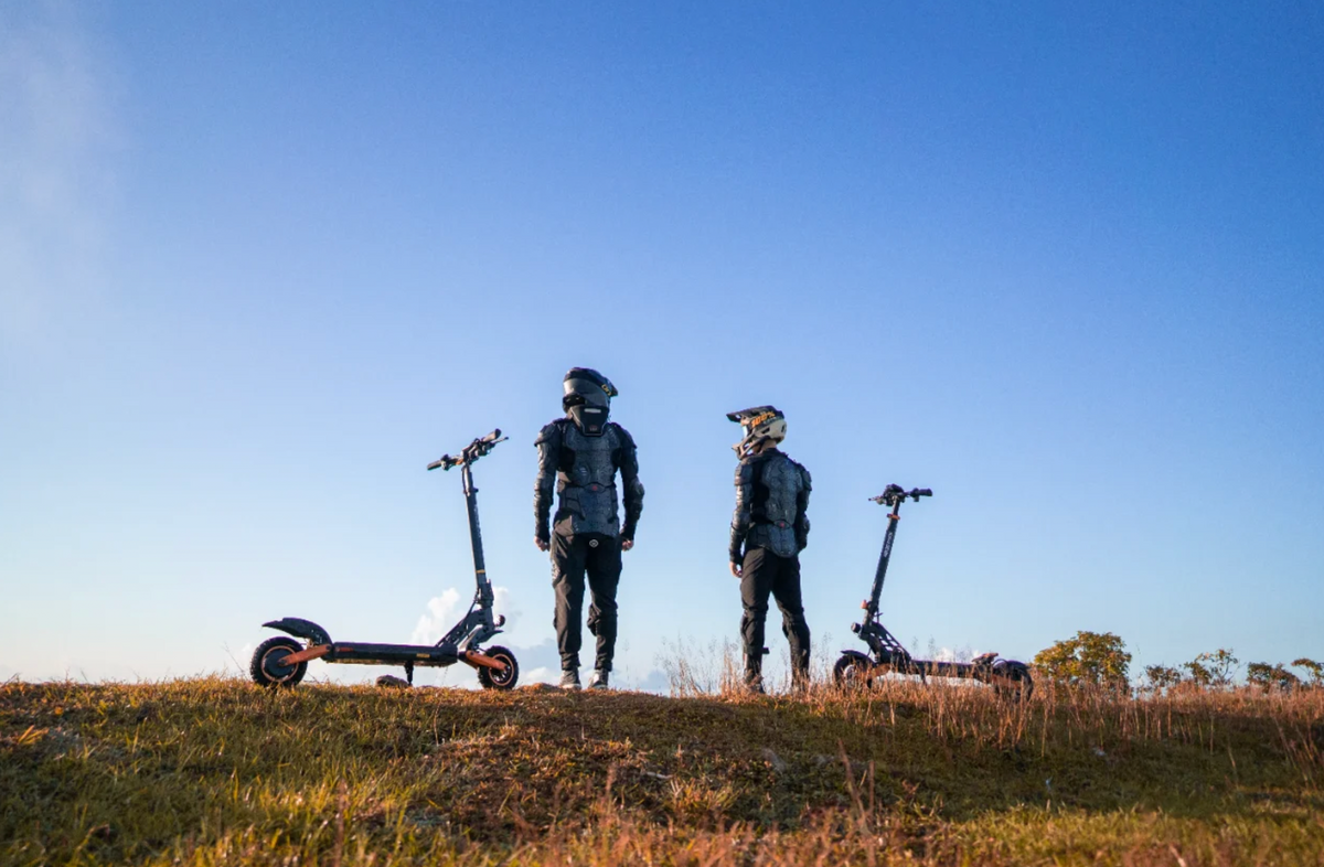 Single Motor vs. Dual Motor Electric Scooters: Which One Is Right for You?